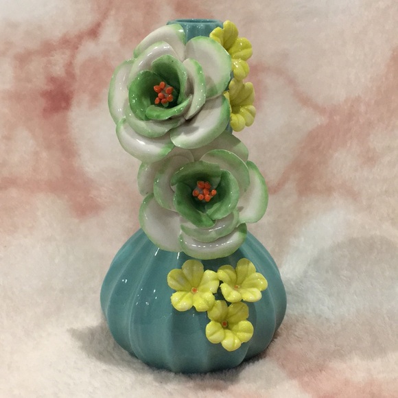 unbranded handcrafted Other - “Blooming Bright” Ceramic Bud Vase 3D ceramic Flowers NWOT 4”x6.5” Handcrafted